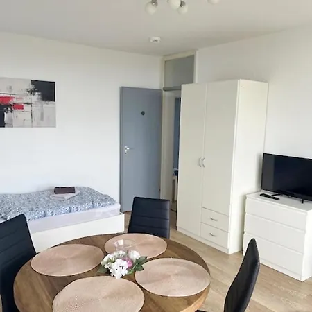 Apartment Stylish In Koeln-deutz