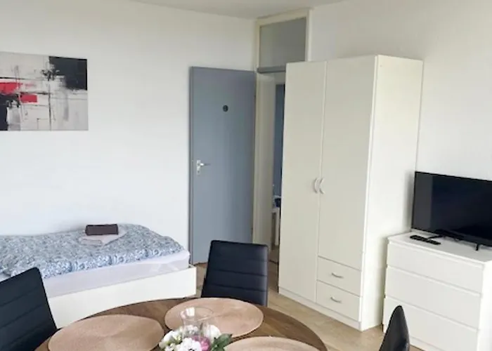 Διαμέρισμα Stylish In Koeln-deutz